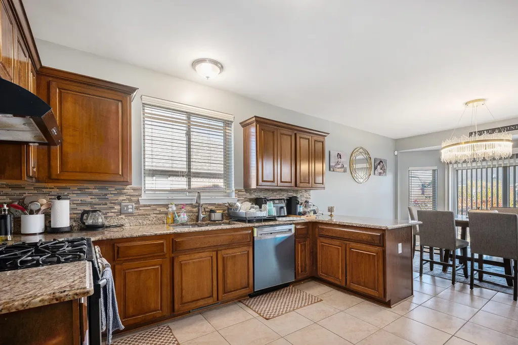 47376 Hidden Meadows Drive Unknown City MI 48044