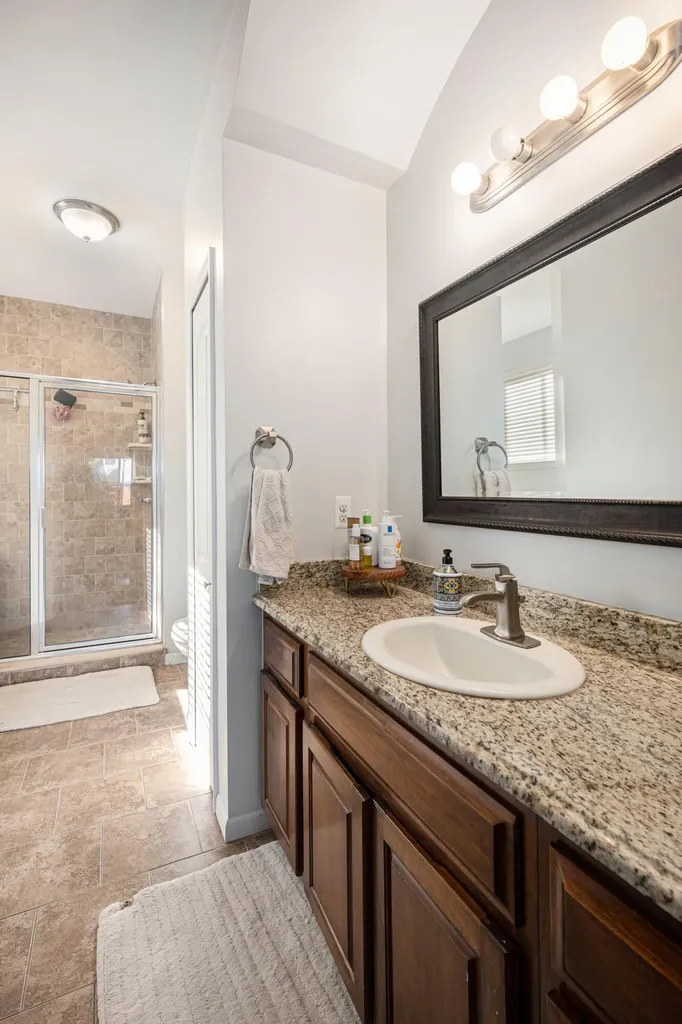 47376 Hidden Meadows Drive Unknown City MI 48044