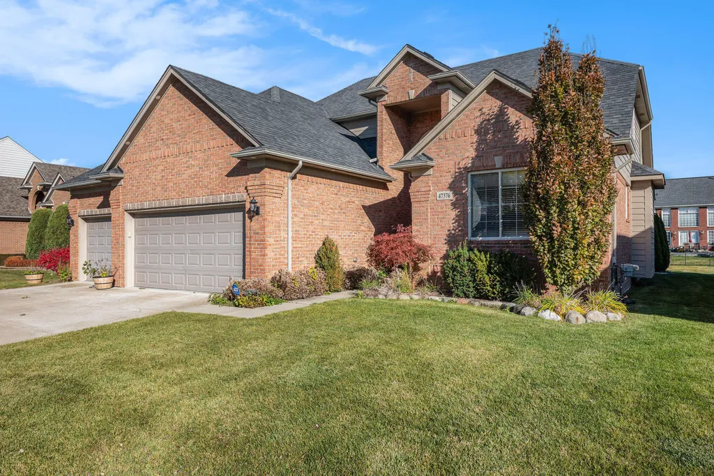 47376 Hidden Meadows Drive Unknown City MI 48044