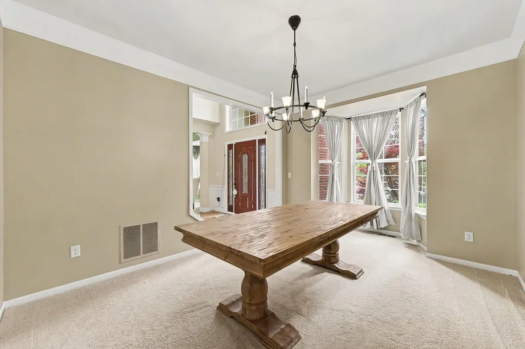 6871 Lakeway Street Ypsilanti Charter Township MI 48197