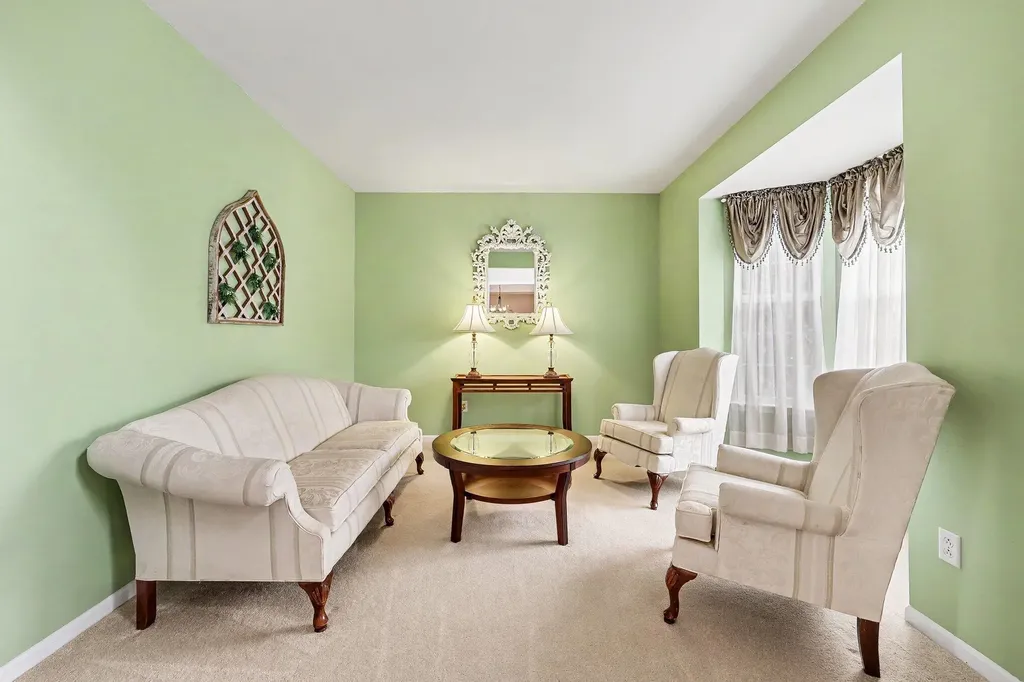 6871 Lakeway Street Ypsilanti Charter Township MI 48197