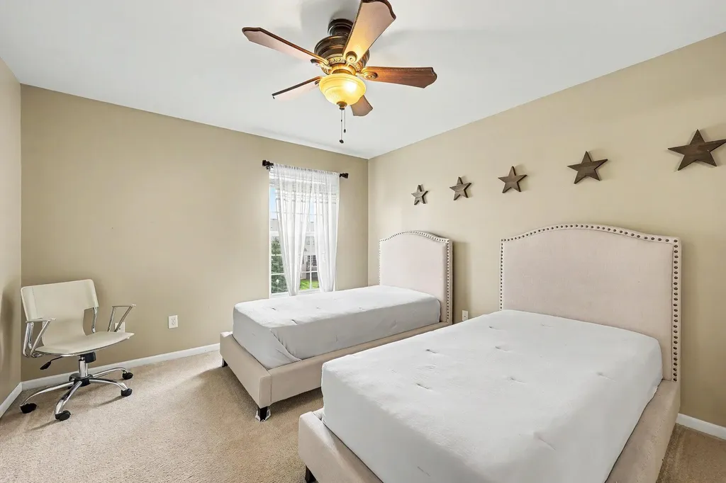 6871 Lakeway Street Ypsilanti Charter Township MI 48197
