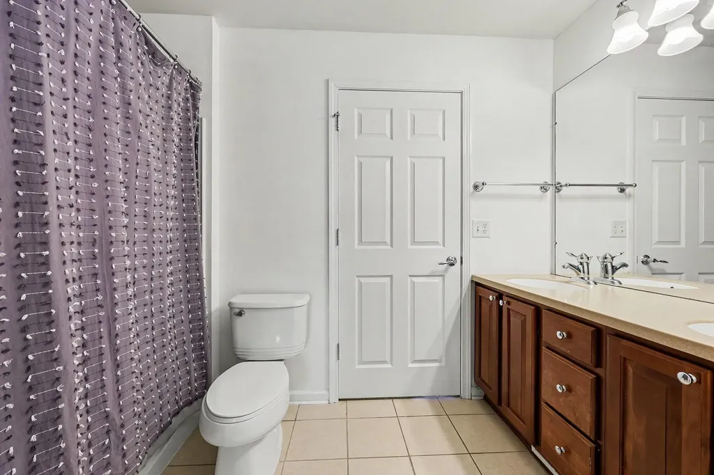 6871 Lakeway Street Ypsilanti Charter Township MI 48197