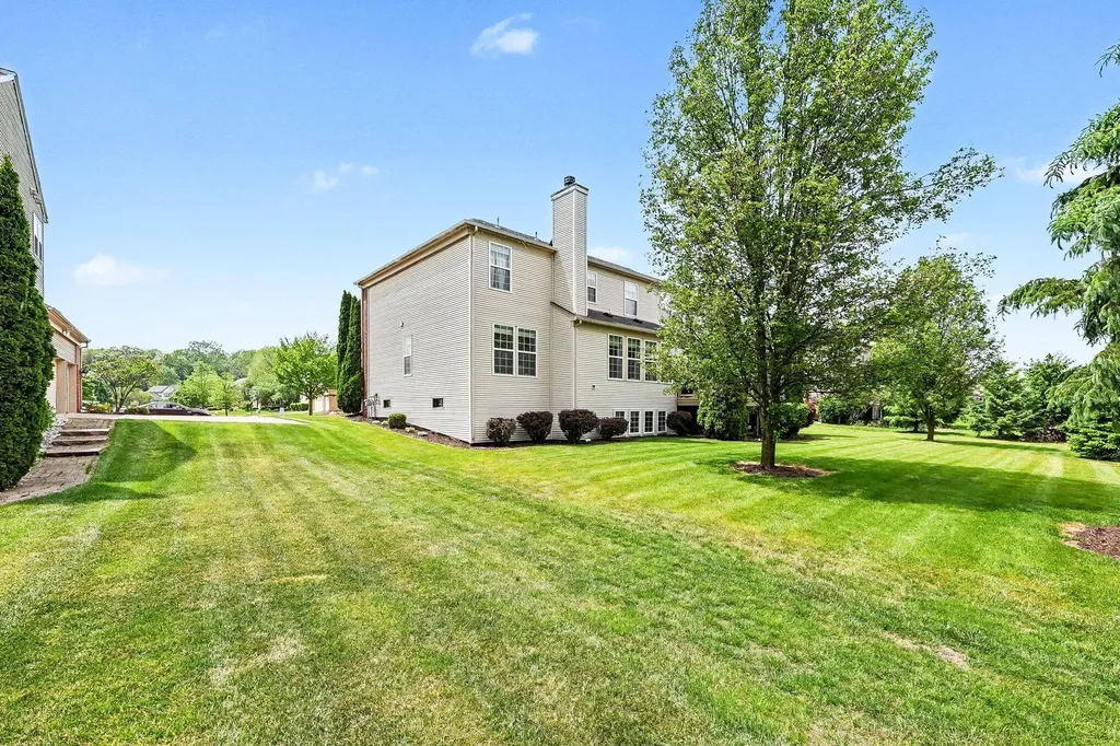 6871 Lakeway Street Ypsilanti Charter Township MI 48197