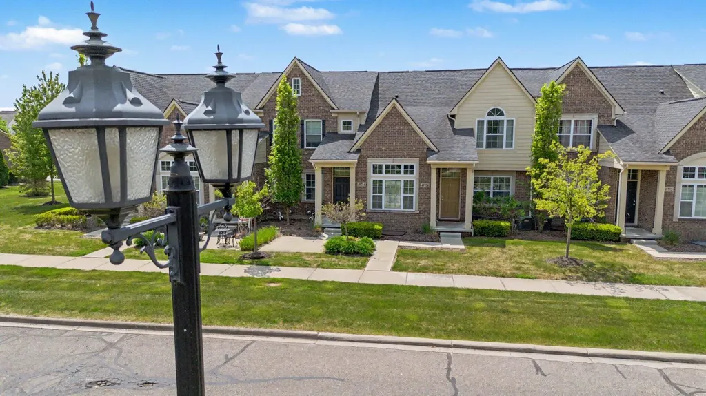 45714 S Stonewood Road Canton Charter Township MI 48187