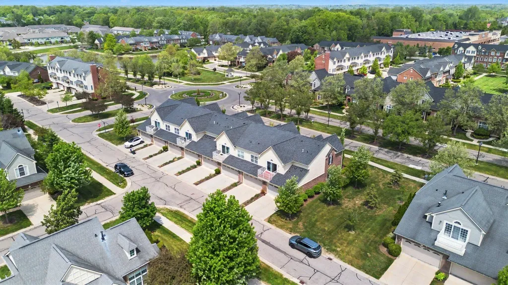 45714 S Stonewood Road Canton Charter Township MI 48187