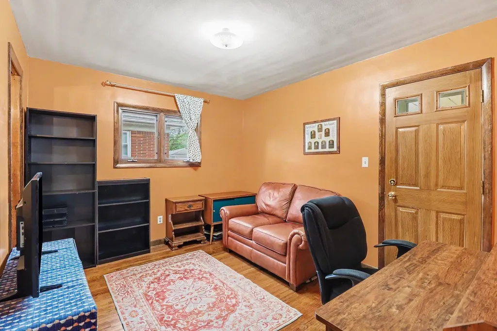 4114 Mckinley Street Dearborn Heights City MI 48125