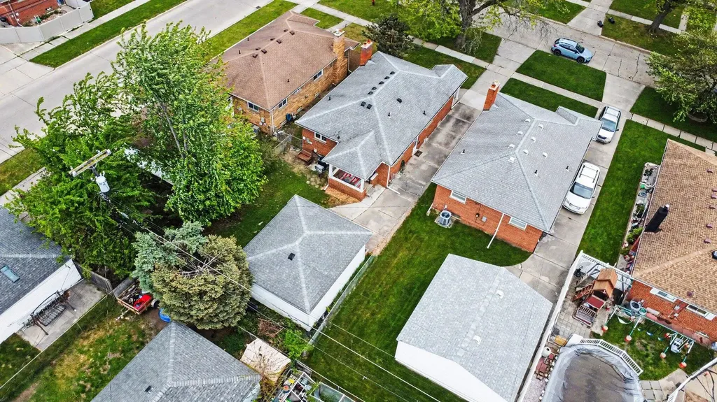 4114 Mckinley Street Dearborn Heights City MI 48125