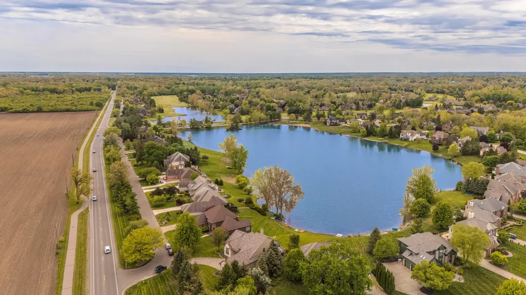 4324 Lohr Road Pittsfield Charter Township MI 48108