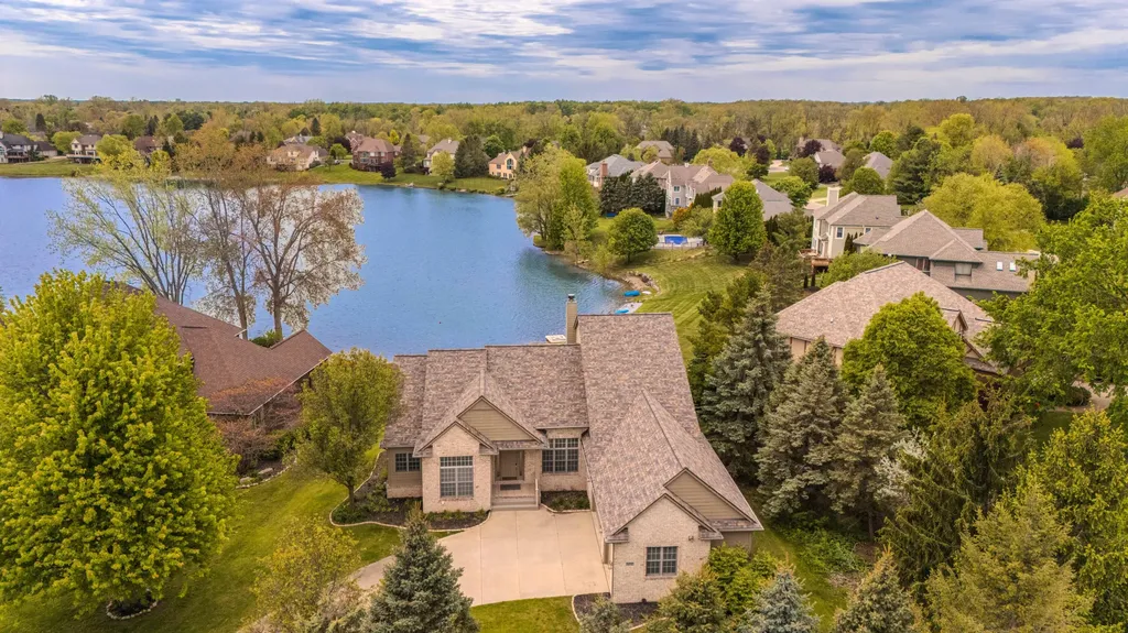 4324 Lohr Road Pittsfield Charter Township MI 48108
