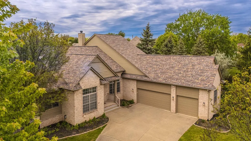 4324 Lohr Road Pittsfield Charter Township MI 48108