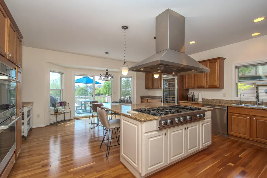 4324 Lohr Road Pittsfield Charter Township MI 48108