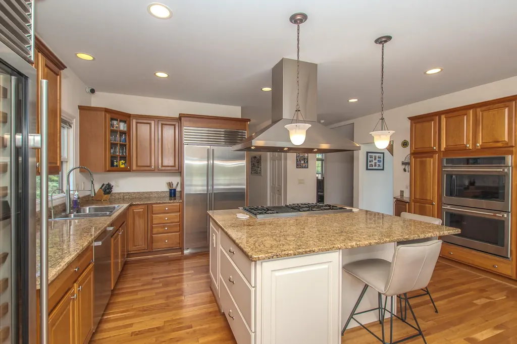 4324 Lohr Road Pittsfield Charter Township MI 48108
