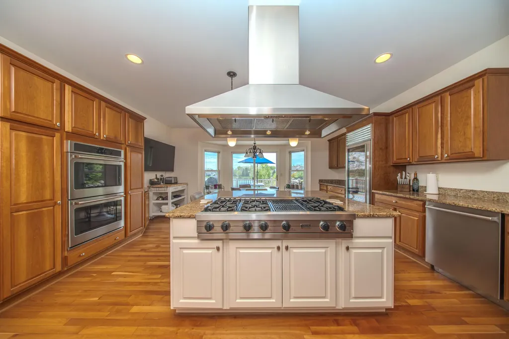 4324 Lohr Road Pittsfield Charter Township MI 48108