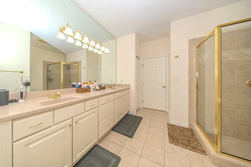 4324 Lohr Road Pittsfield Charter Township MI 48108