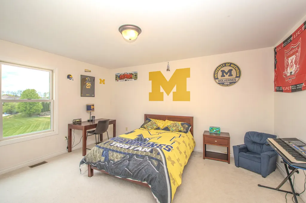 4324 Lohr Road Pittsfield Charter Township MI 48108