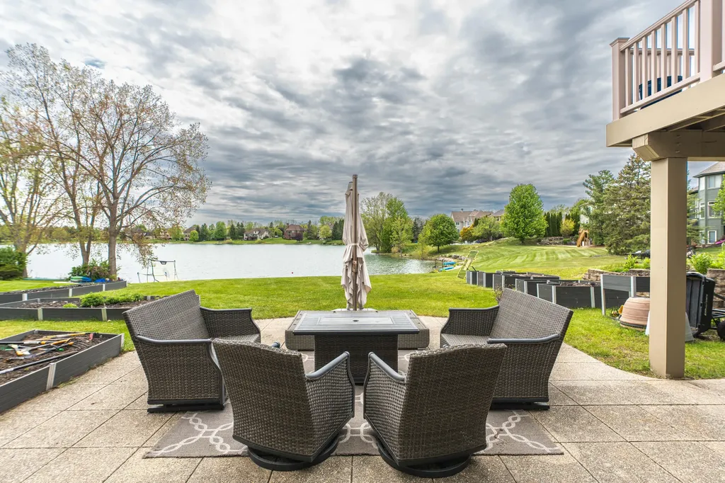 4324 Lohr Road Pittsfield Charter Township MI 48108