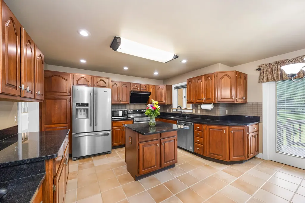 6140 Saline Ann Arbor Road Lodi Township MI 48176
