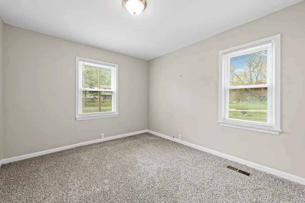 20480 Mada Avenue Southfield City MI 48075