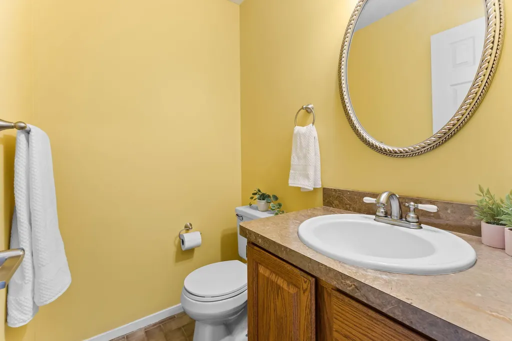5819 Shagbark Drive Pittsfield Charter Township MI 48108