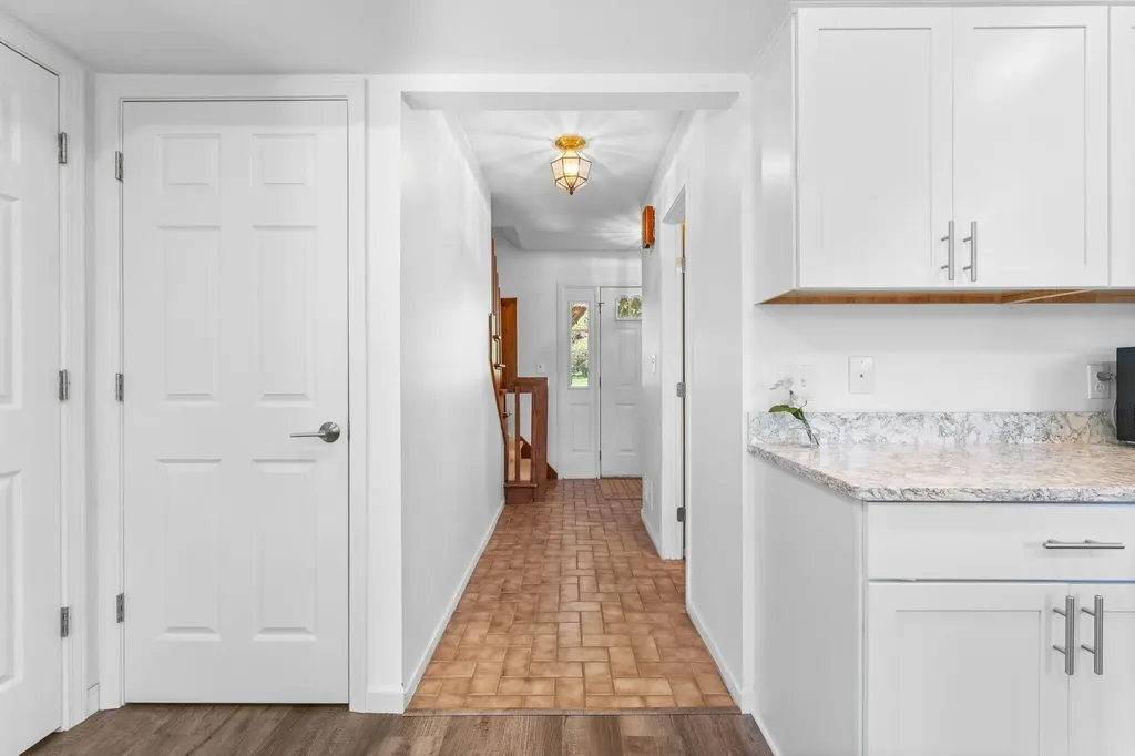 5819 Shagbark Drive Pittsfield Charter Township MI 48108