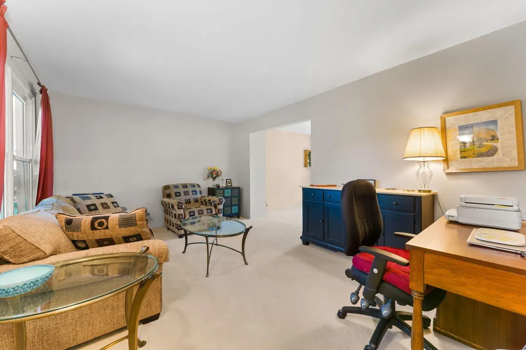 5819 Shagbark Drive Pittsfield Charter Township MI 48108