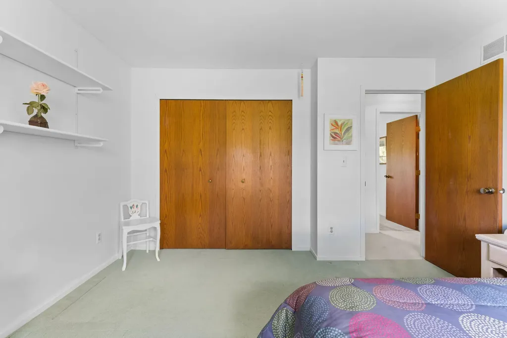 5819 Shagbark Drive Pittsfield Charter Township MI 48108