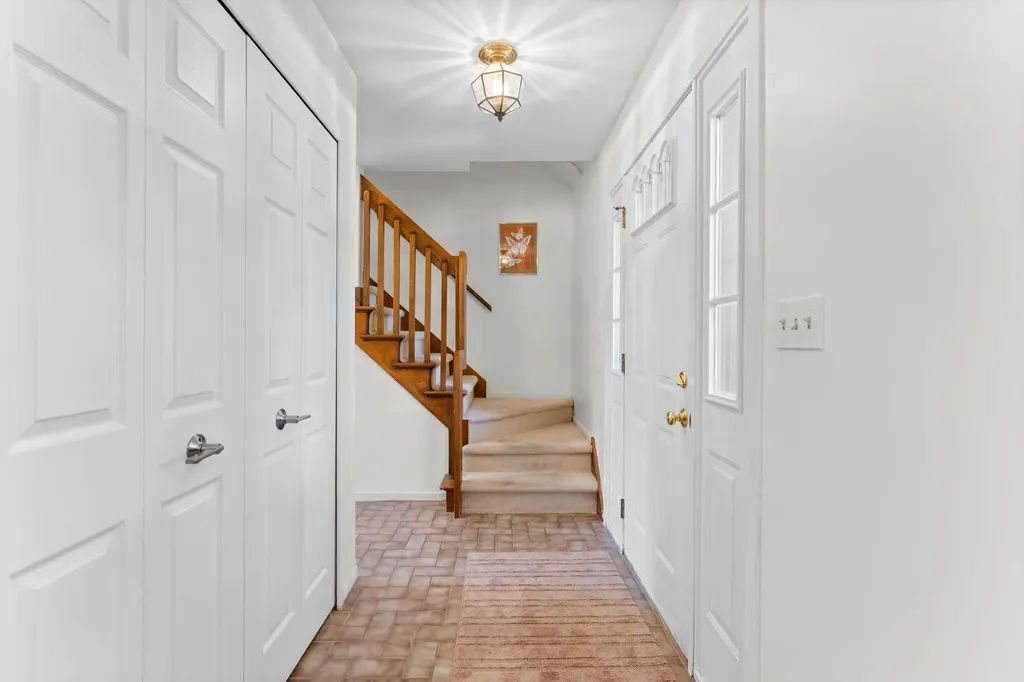 5819 Shagbark Drive Pittsfield Charter Township MI 48108