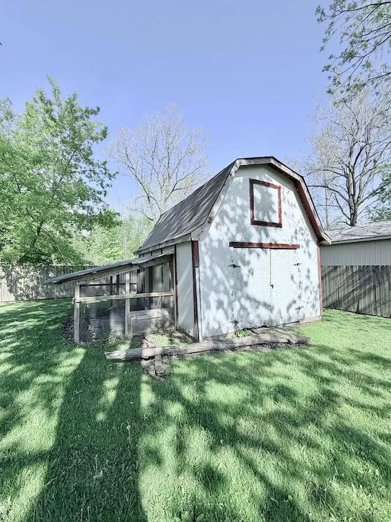 5183 N Oak Road Richfield Township MI 48423