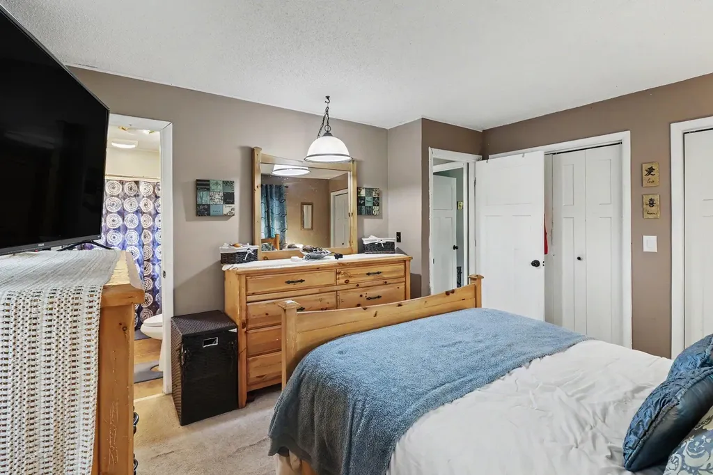 165 East Avenue Grass Lake Village MI 49240
