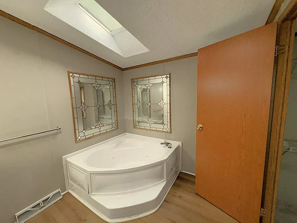 466 Pine Cone Trail Monroe City MI 48161