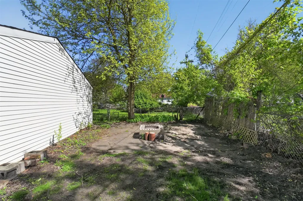 413 Ainsworth Circle Ypsilanti City MI 48197