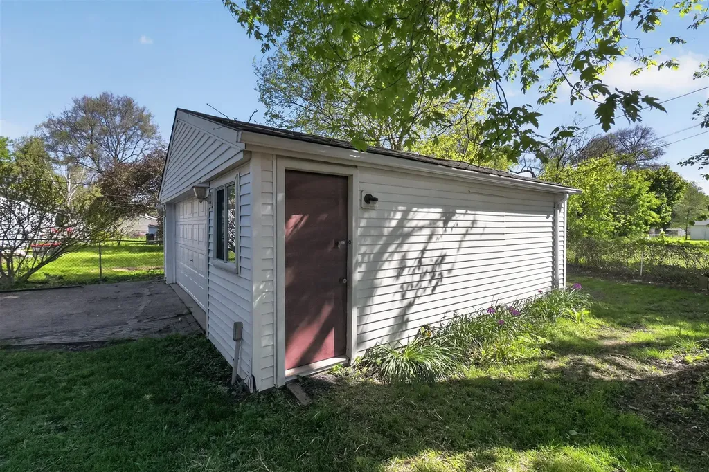 413 Ainsworth Circle Ypsilanti City MI 48197