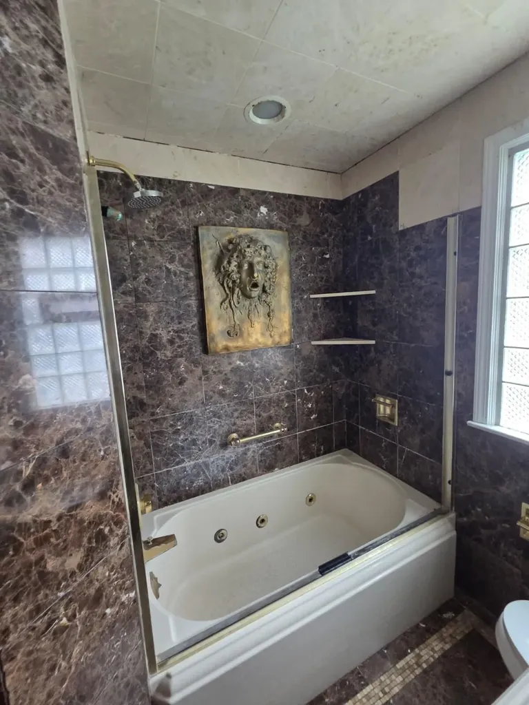 17251 Fielding Street Detroit City MI 48219