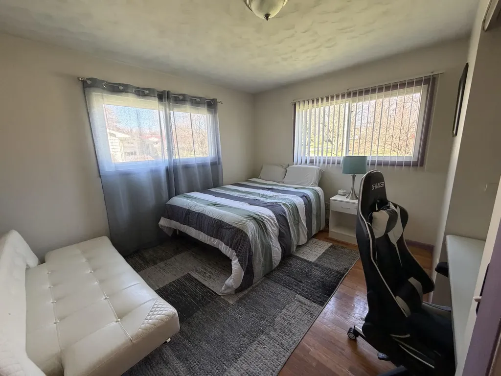 3733 Ridgefield Road Ingham Township MI 48906