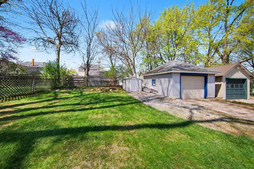 114 S Wisner Street Jackson City MI 49203