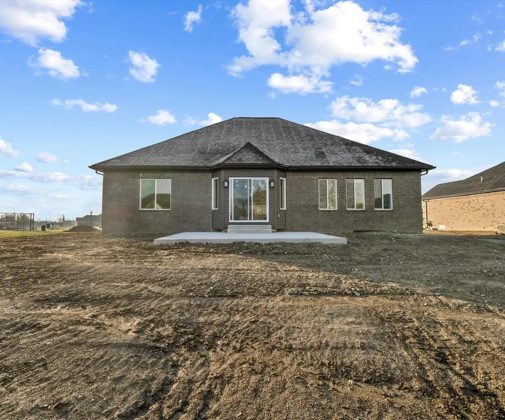 8525 Cobblestone Drive Berlin Charter Township MI 48166