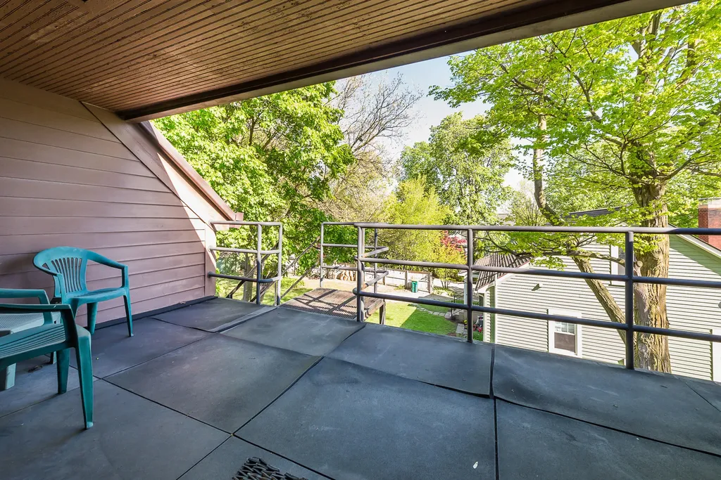 201 S Ann Arbor Street Saline City MI 48176