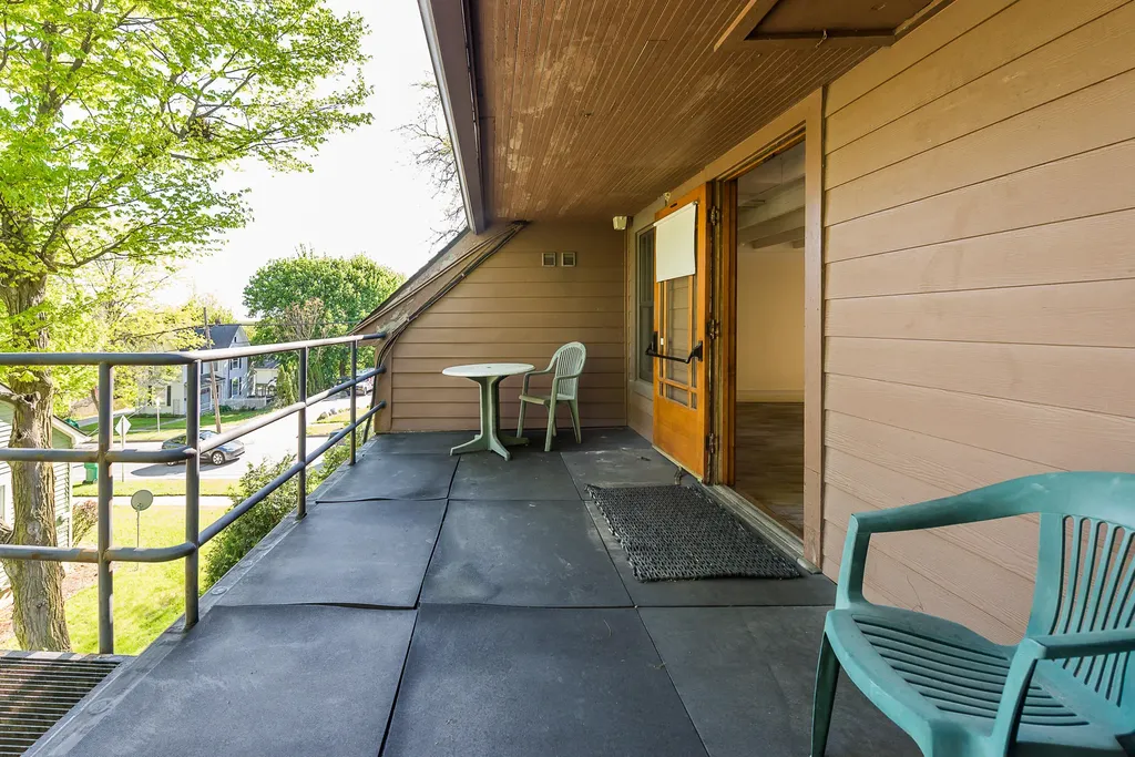 201 S Ann Arbor Street Saline City MI 48176