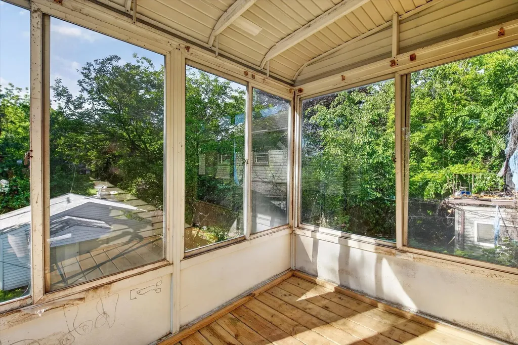 57 Richton Street Highland Park City MI 48203