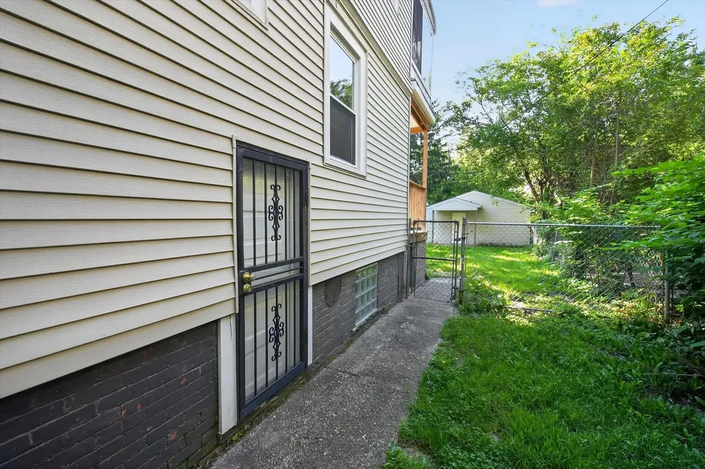 57 Richton Street Highland Park City MI 48203