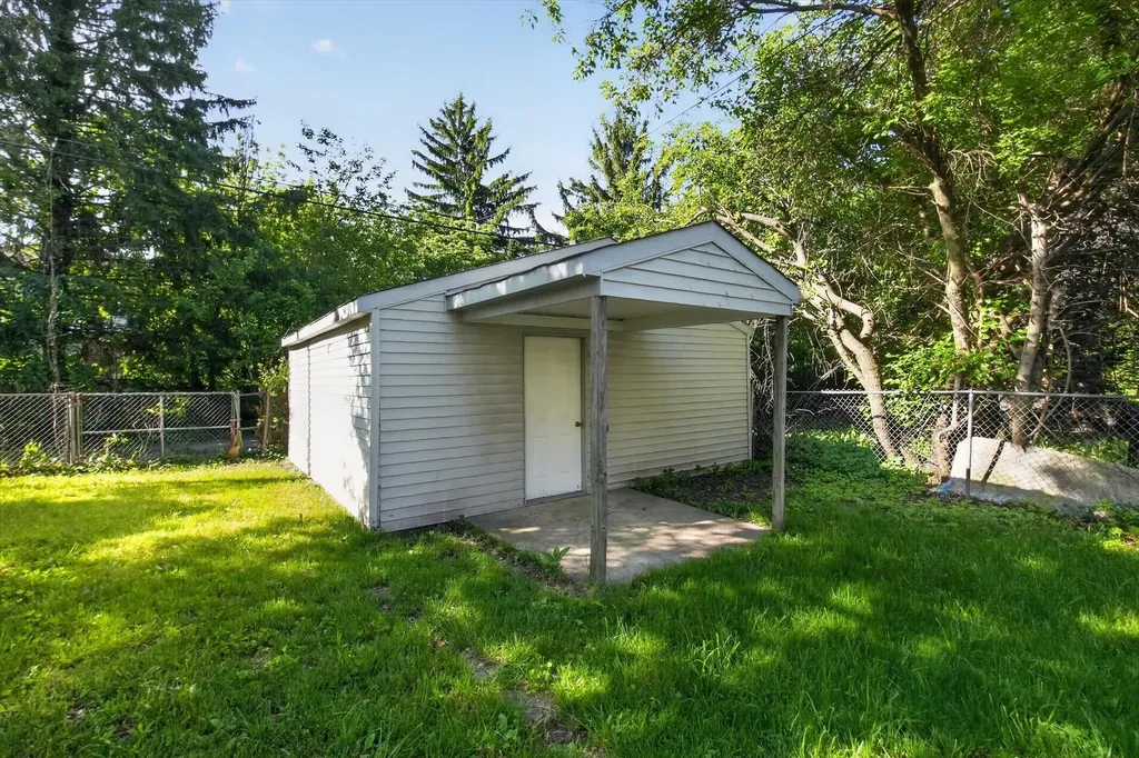 57 Richton Street Highland Park City MI 48203