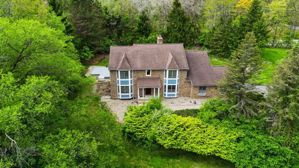 5026 Arbor Valley Lane Superior Charter Township MI 48105
