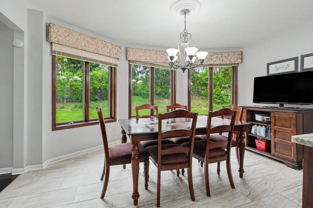 5026 Arbor Valley Lane Superior Charter Township MI 48105
