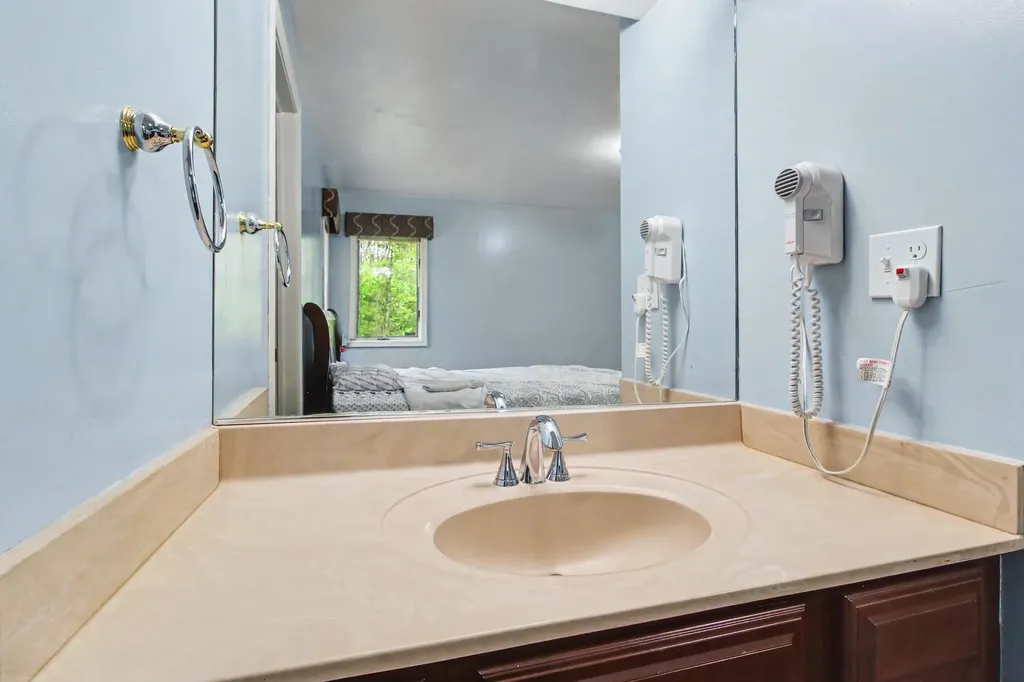 5026 Arbor Valley Lane Superior Charter Township MI 48105