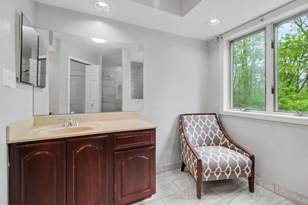 5026 Arbor Valley Lane Superior Charter Township MI 48105