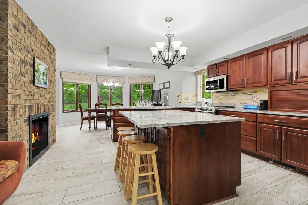5026 Arbor Valley Lane Superior Charter Township MI 48105