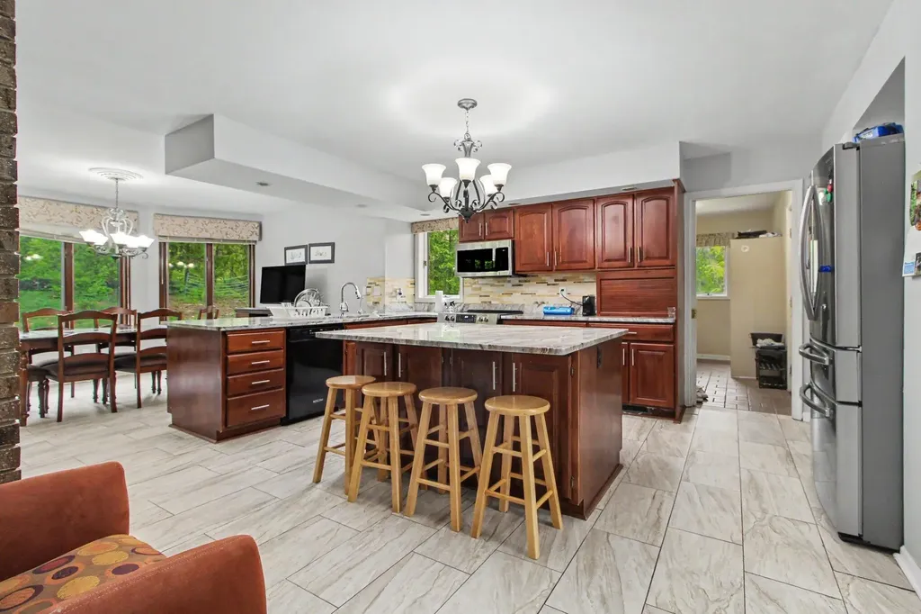5026 Arbor Valley Lane Superior Charter Township MI 48105