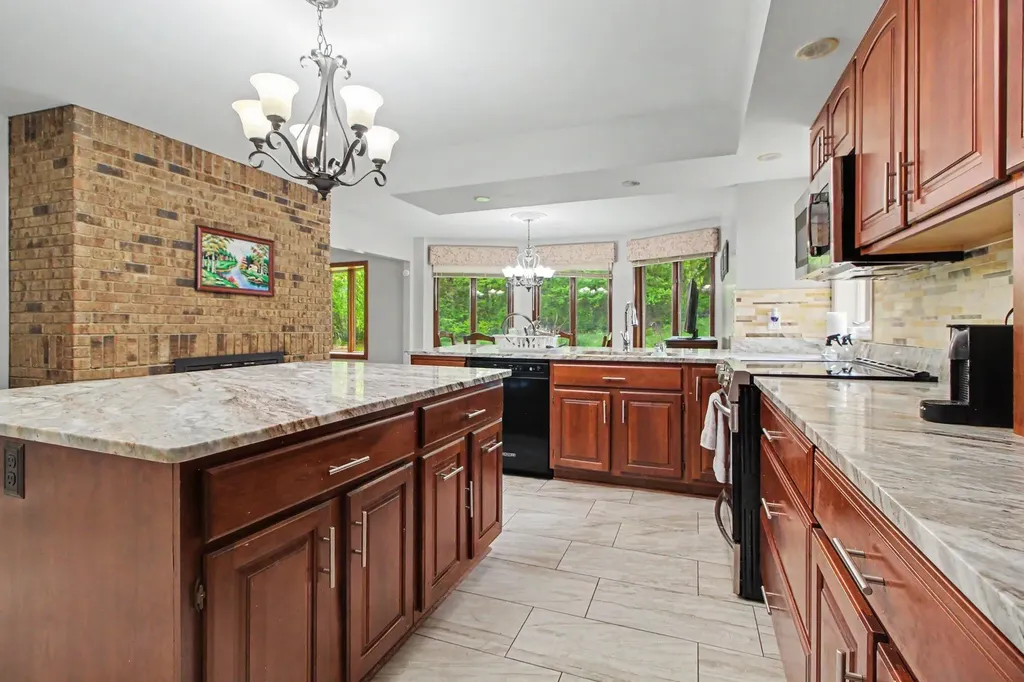 5026 Arbor Valley Lane Superior Charter Township MI 48105