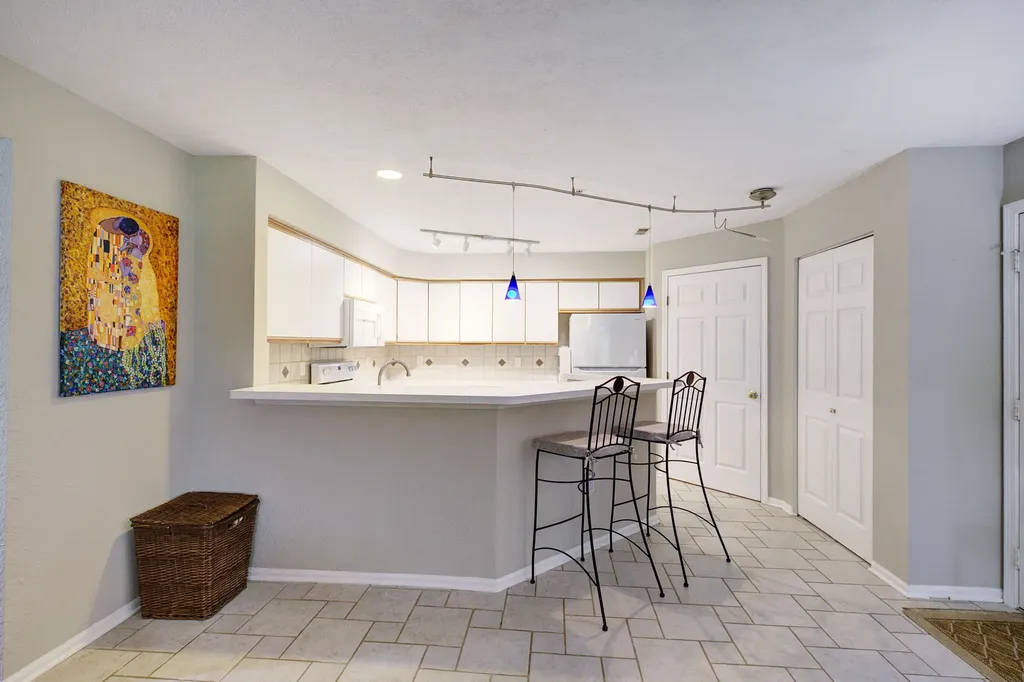1526 Long Meadow Trail Pittsfield Charter Township MI 48108